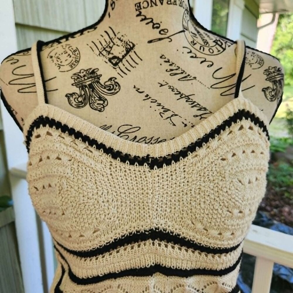 Olive+Oak Knit Natural and Black Maxi Skirt and Camisole Tank Top. Large. - Picture 3 of 8
